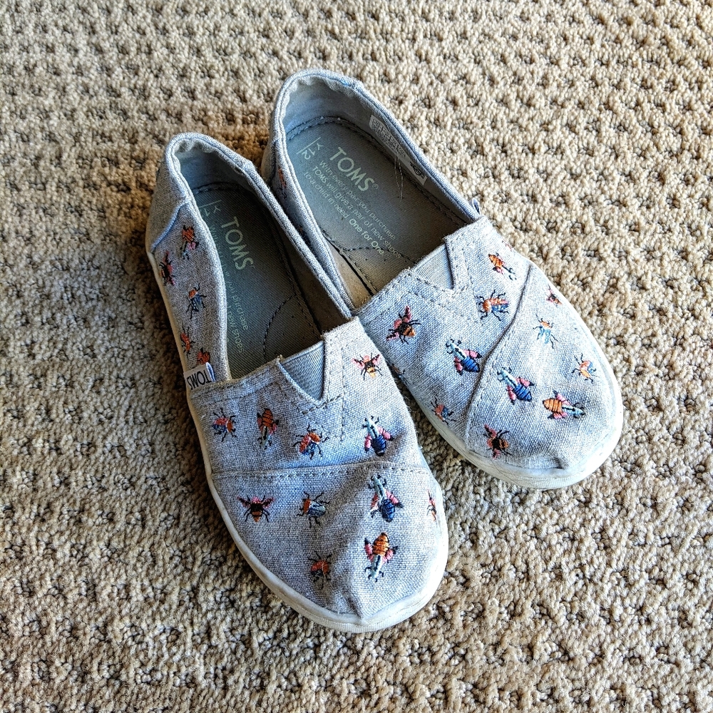 { TOMS } Alpargata Kids Shoes